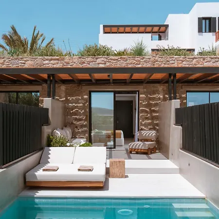 Noir Mykonos Station touristique