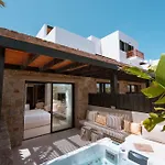 Noir Mykonos