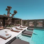 Noir Mykonos